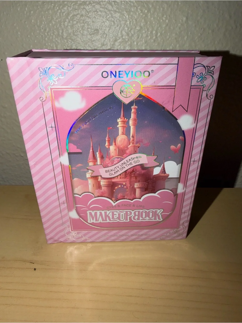 Oneyi00 Pink Makeup Book Palette — Travel-Friendly Party Glam
